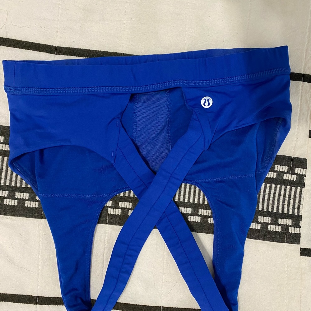 Lululemon blue sports bra